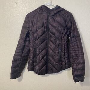 BCBGeneration Ultra Lightweight Packable Down Puffer Jacket Womens Raisin Small
